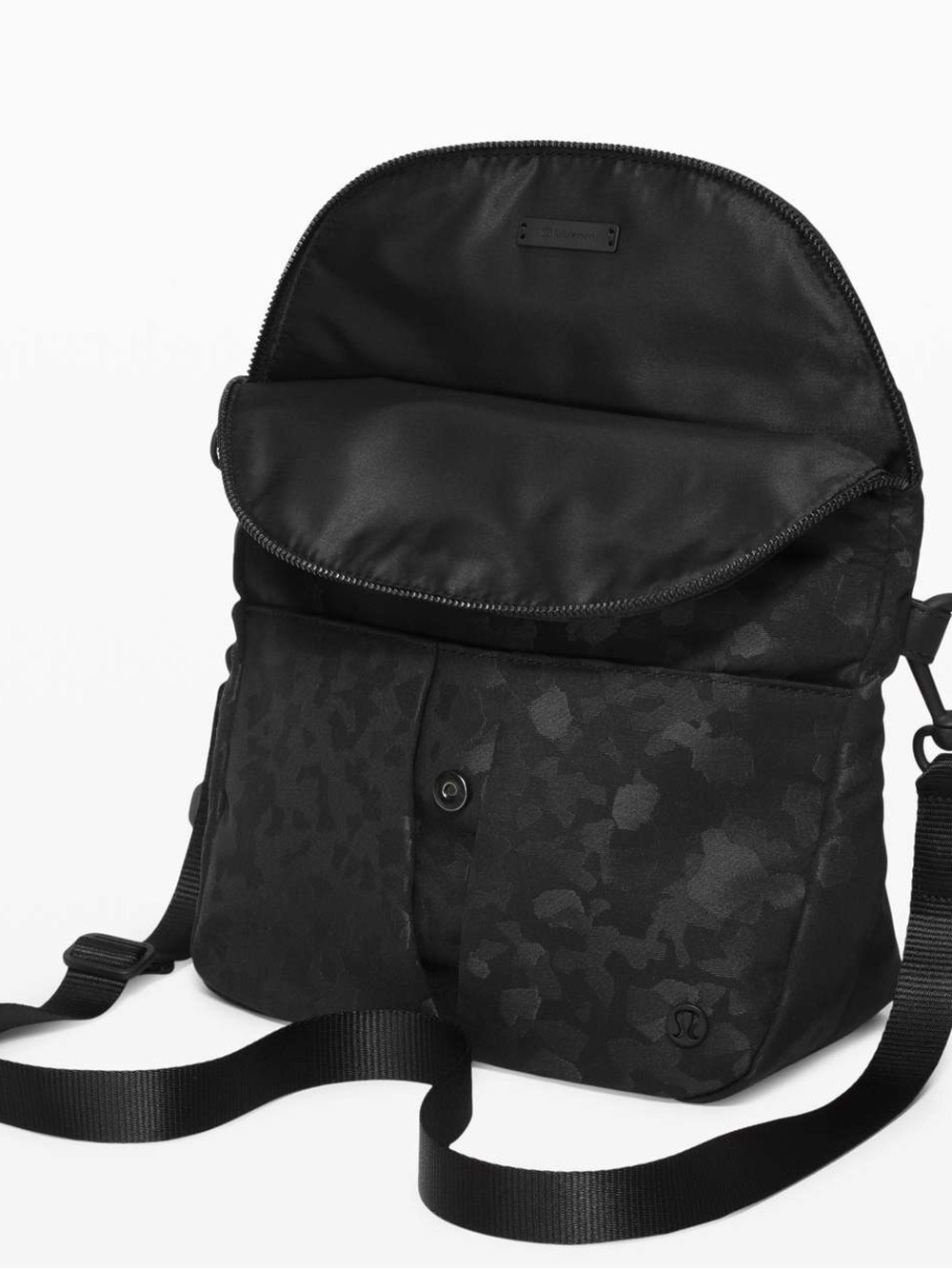 Lululemon All Night Festival Bag 5L Jacquard Camo Crossbody Purse Gym Travel - Picture 4 of 14